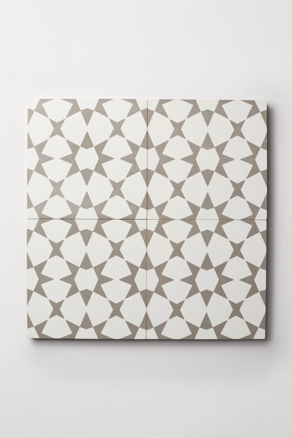 C21644-cle-tile-cement-pattern-square-winter19-moroccan-fez-white-metal-2.0-single-3600×2400